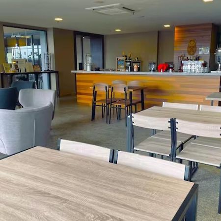 B.Suites 21 Kota Kinabalu Eksteriør bilde