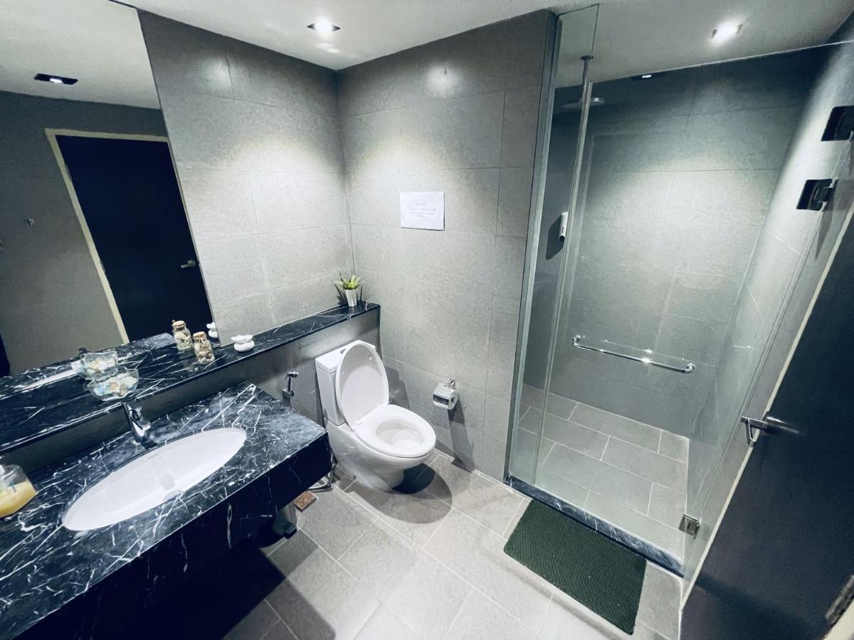 B.Suites 21 Kota Kinabalu Eksteriør bilde